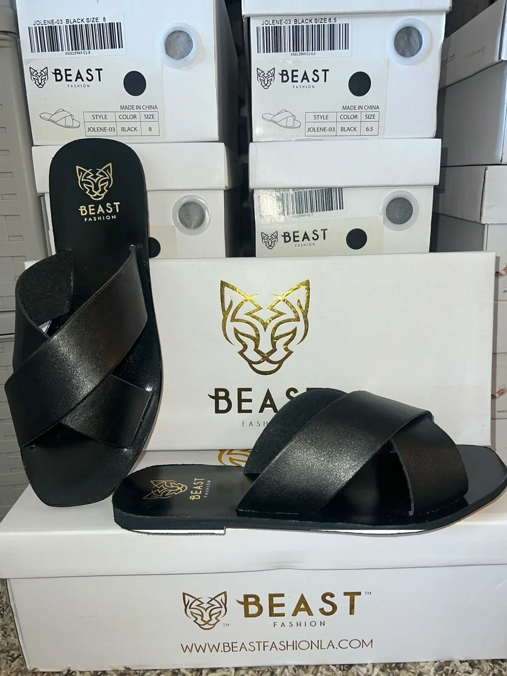 Beast Fashion Black Slide Sandals | Trending 2026 Minimalist Resort Slides